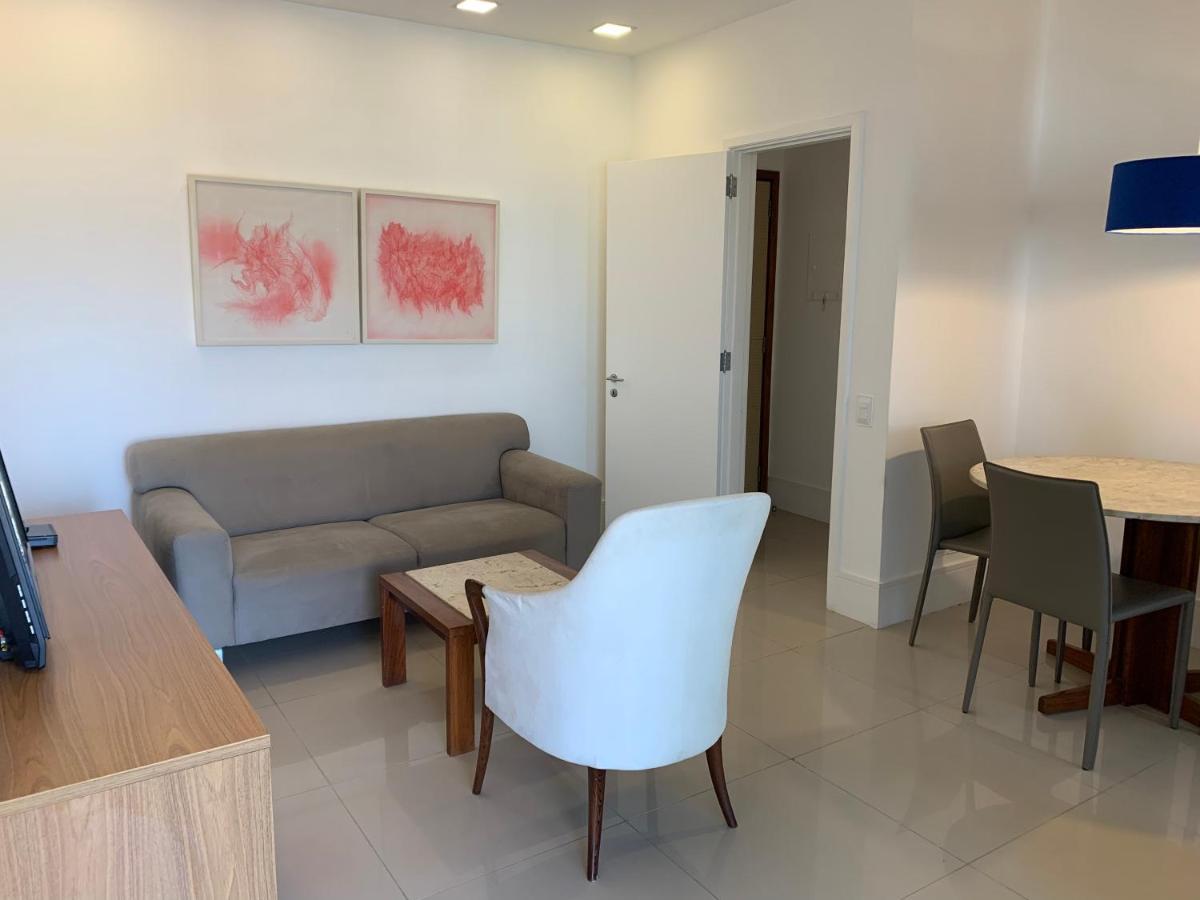 Flat Com 65 Metros; Sala; Duas Suites; Cozinha Recem-Reformado Rio de Janeiro Exterior foto