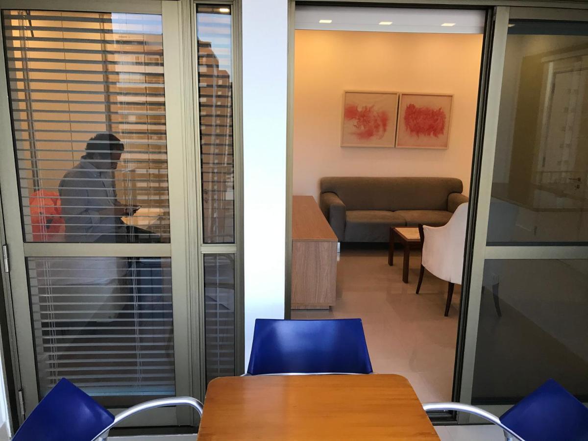 Flat Com 65 Metros; Sala; Duas Suites; Cozinha Recem-Reformado Rio de Janeiro Exterior foto