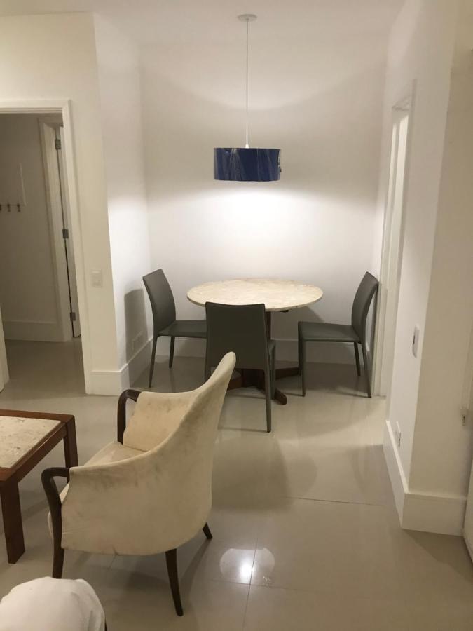 Flat Com 65 Metros; Sala; Duas Suites; Cozinha Recem-Reformado Rio de Janeiro Exterior foto